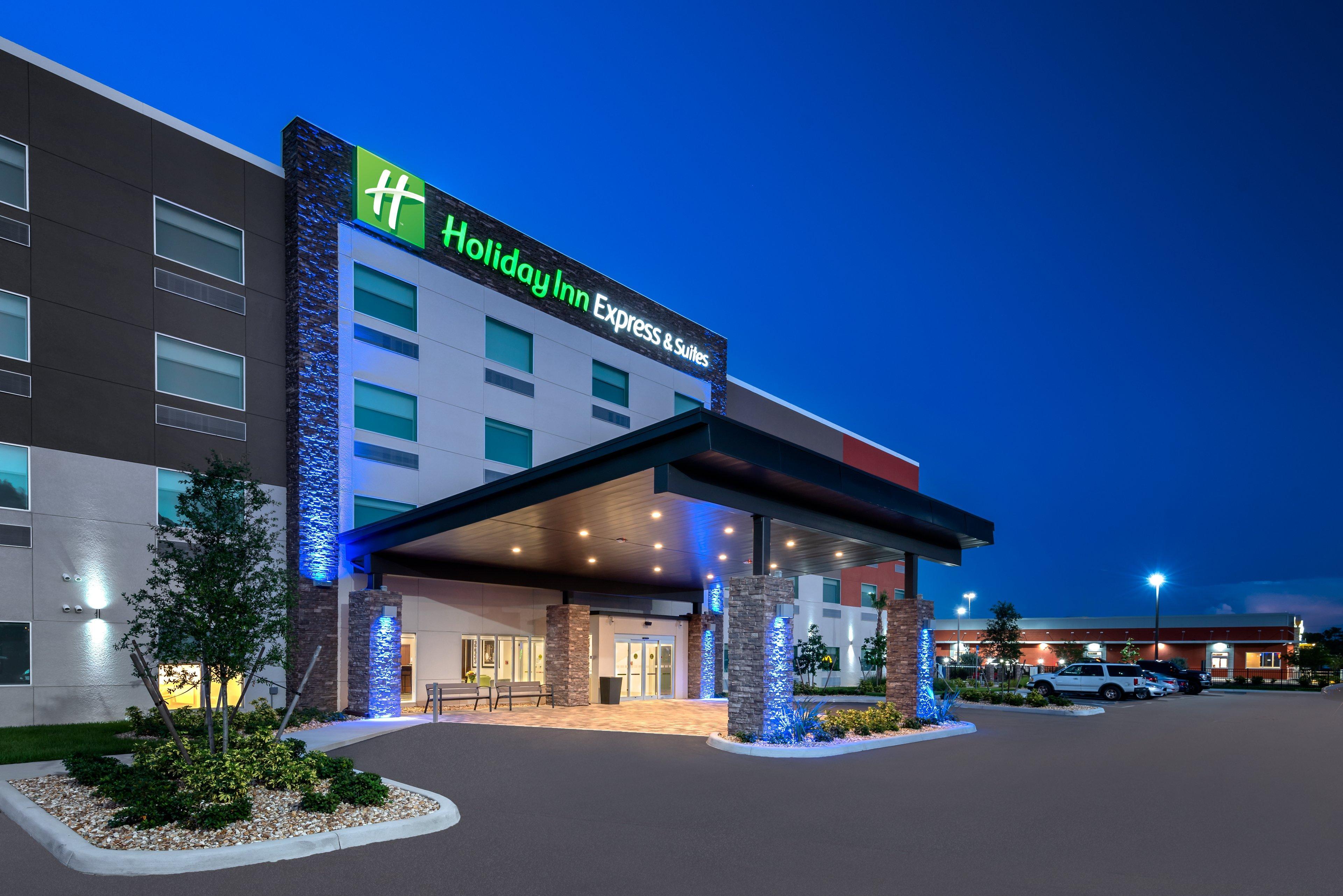 Holiday Inn Express & Suites - Punta Gorda By Ihg מראה חיצוני תמונה